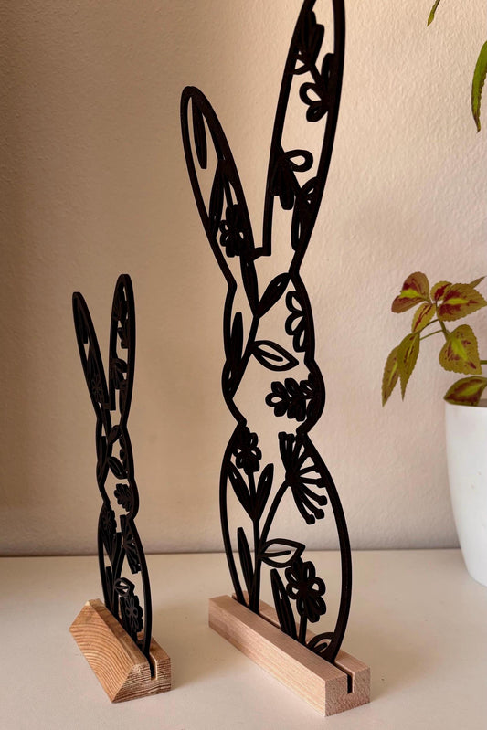 Aufsteller Ostern Osterhase mit Blumen im Modernen Design inkl. Holzklötzchen zum Hinstellen