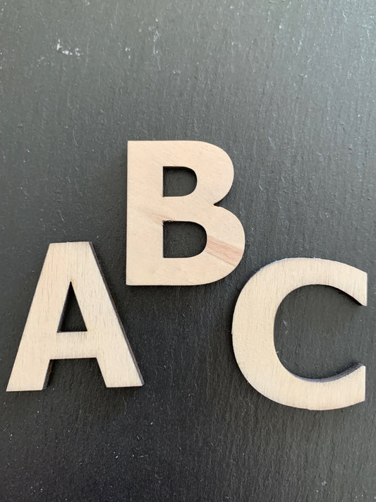 Holz Deko Buchstaben von A-Z 4-30cm für Kinderzimmer Türe zum Basteln Holzbuchstaben versch. Größen