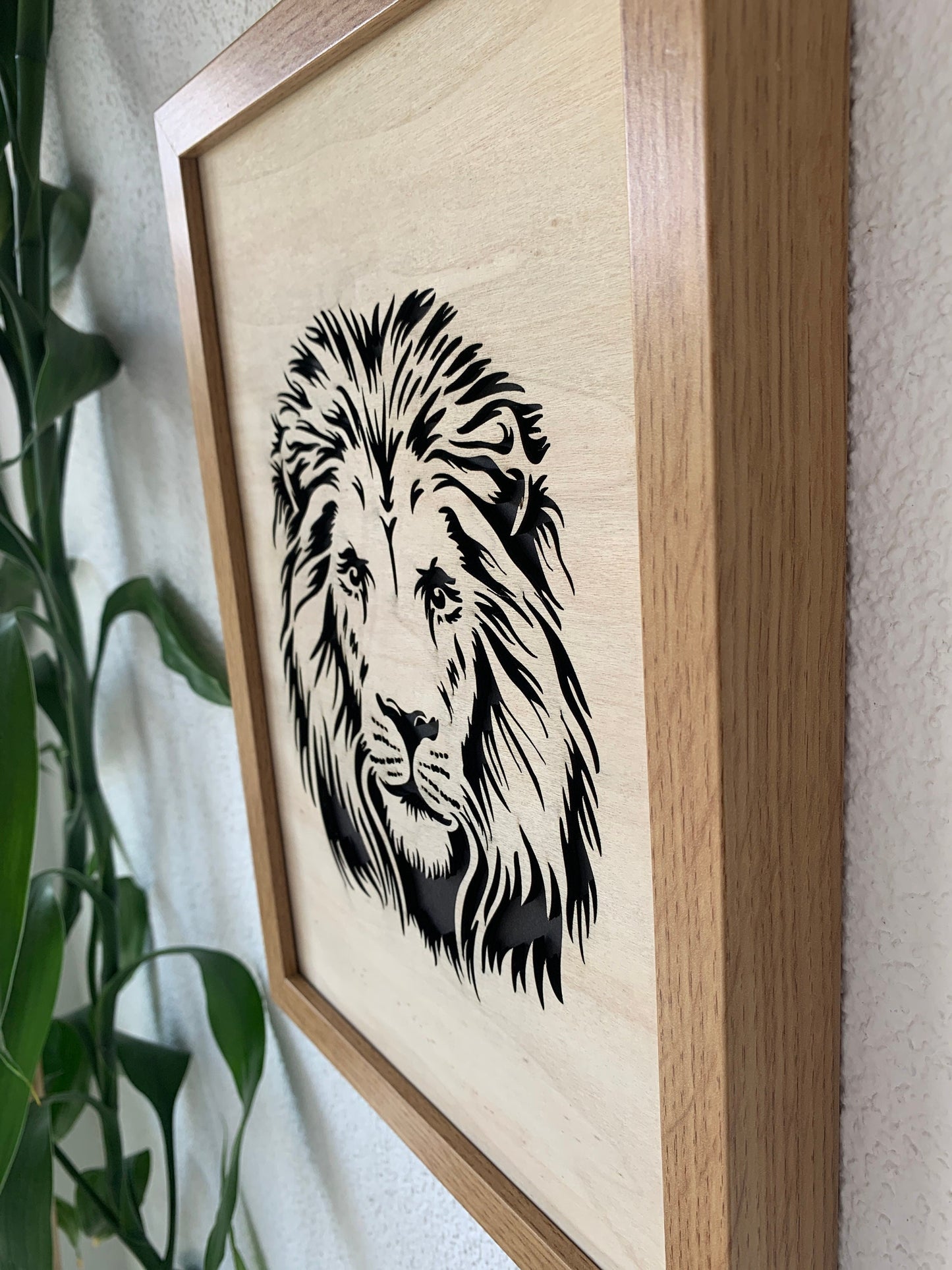 Löwe Bild mit Rahmen Lasercut aus Holz
