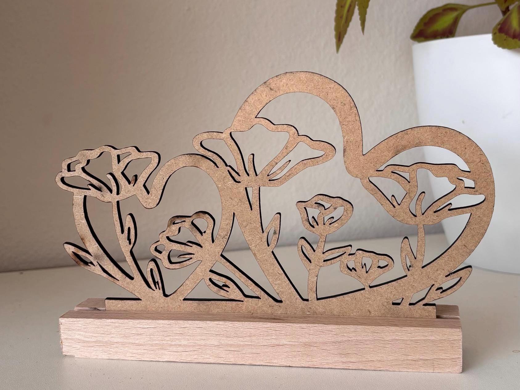 Aufsteller Herzen und Blumen im Modernen Design inkl. Holzklötzchen zum Hinstellen