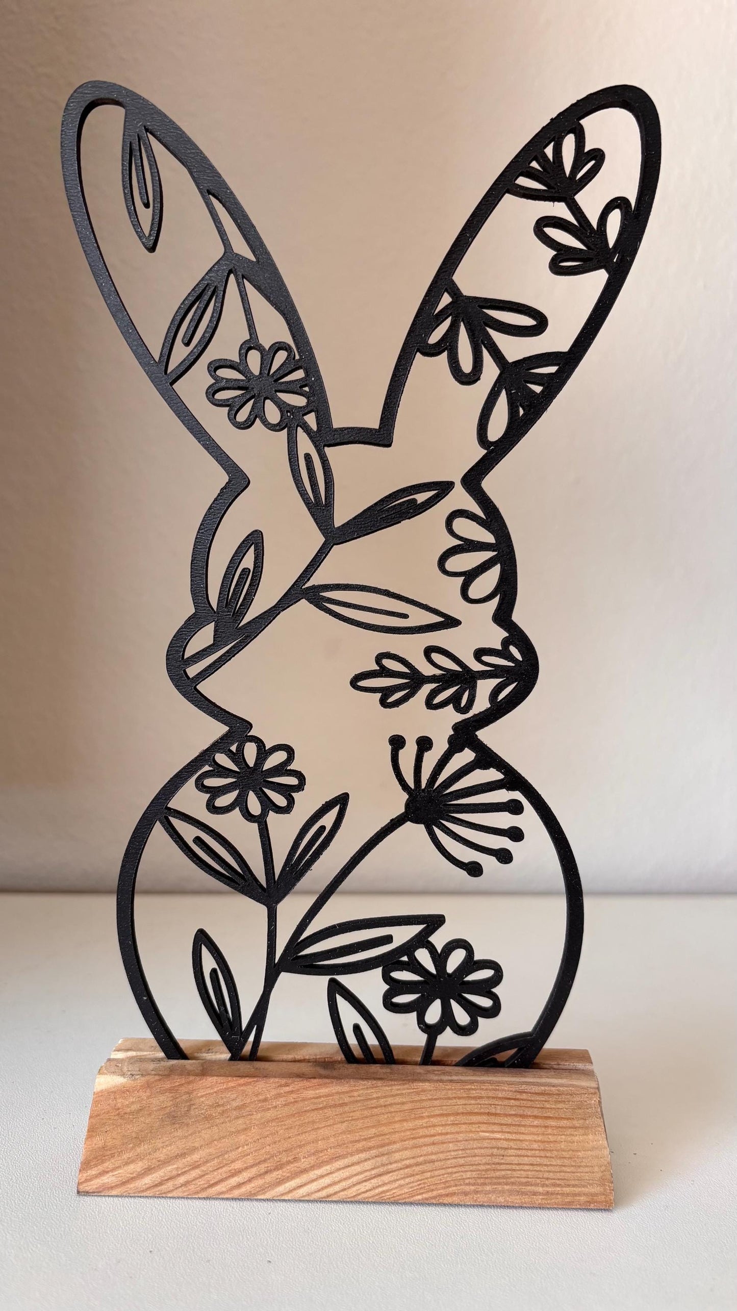 Aufsteller Ostern Osterhase mit Blumen im Modernen Design inkl. Holzklötzchen zum Hinstellen
